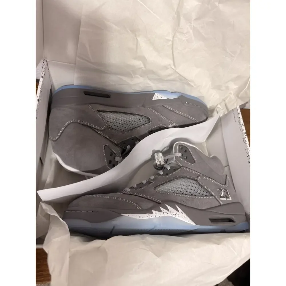 Nike Air Jordan 5 Retro Wolf Grey Size 13 DD0587-002 BRAND NEW AUTHENTIC